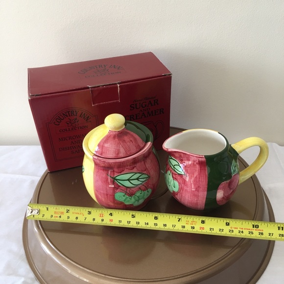 ❤️SALE❤️Porcelain Cream and Sugar Set - Picture 2 of 3